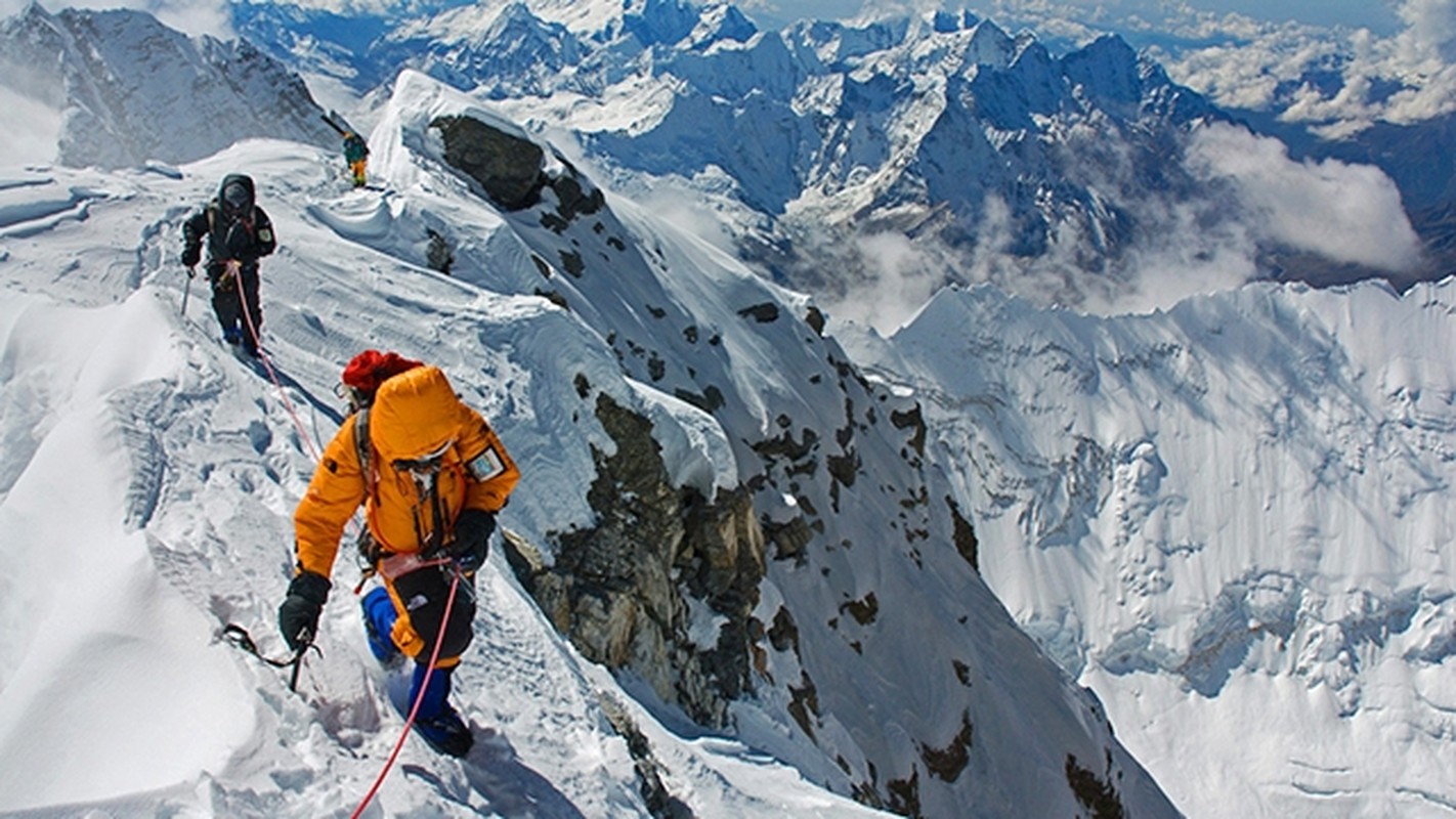 Bi thuong tham kich chet choc o nui Everest nam 1996-Hinh-10