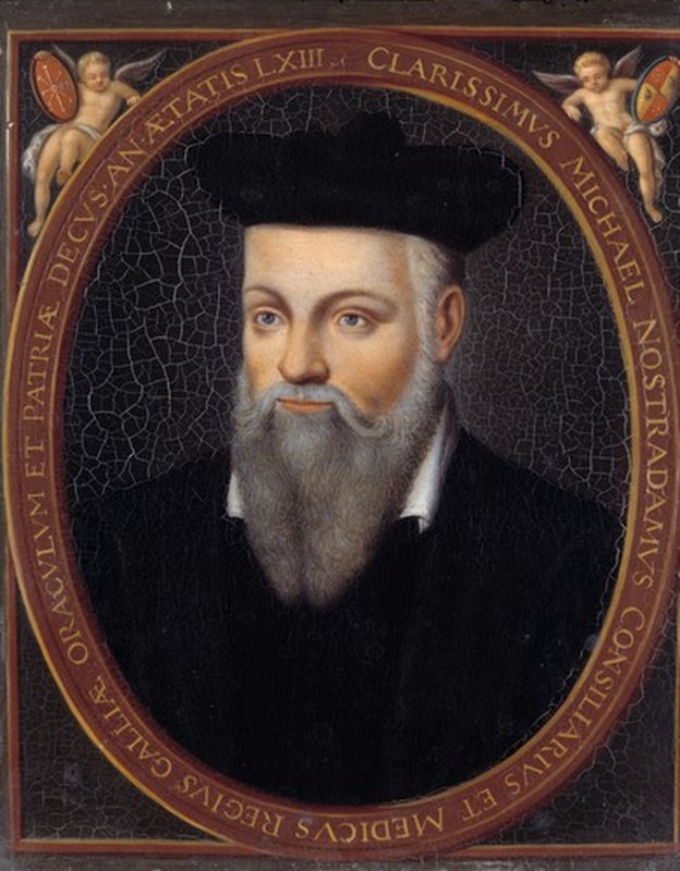 Nostradamus tien doan 