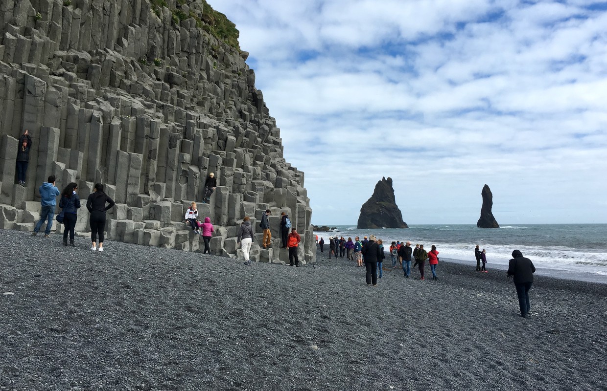 Huyen bi nhung cot da bazan vuong thanh sac canh noi tieng Iceland-Hinh-7