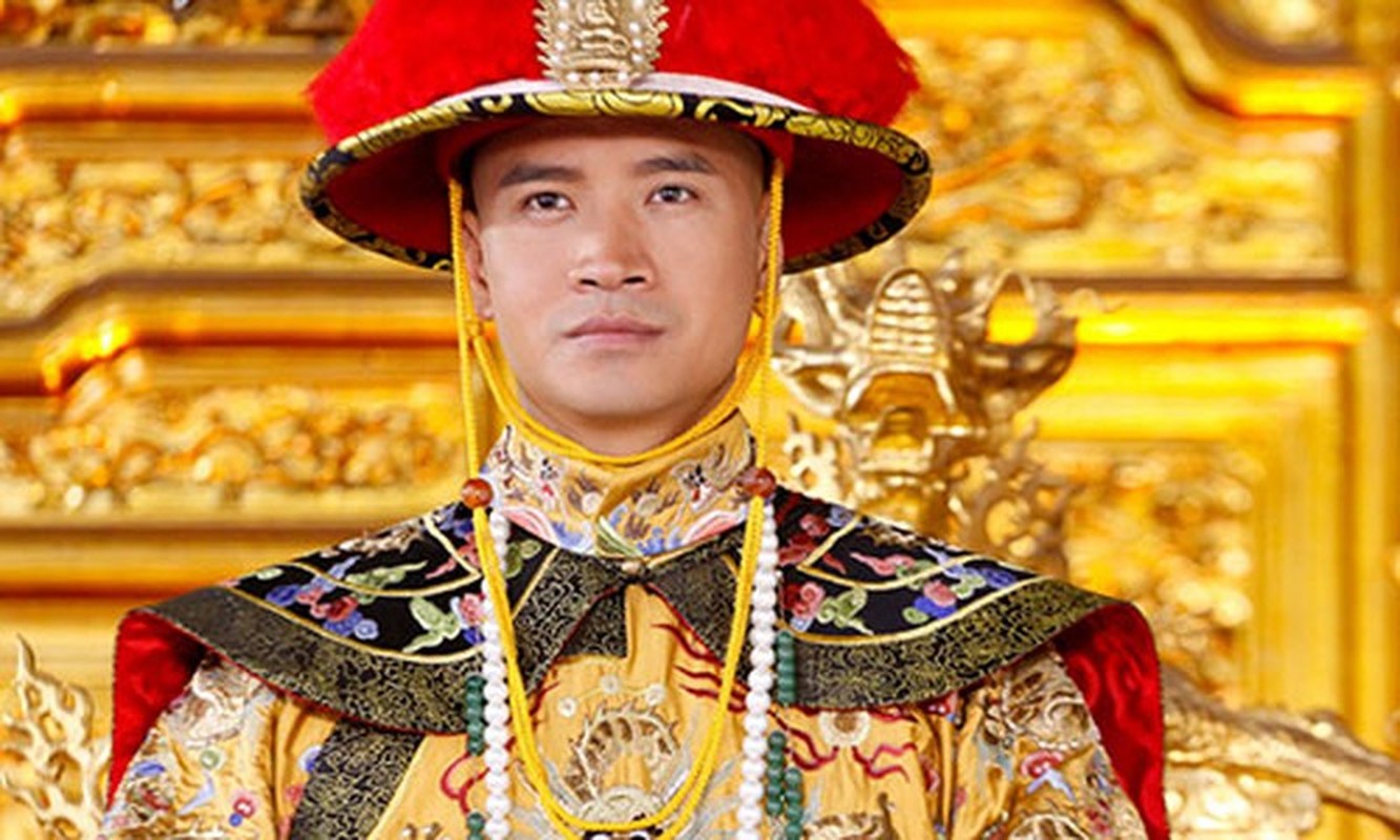 Vieng mo Chu Nguyen Chuong, vi sao vua Khang Hy 