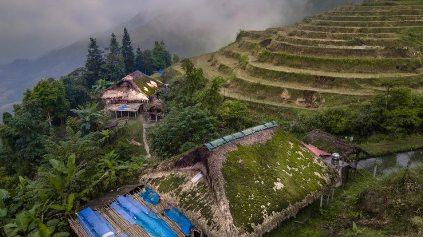 Ngoi lang co tich, ngoi phu reu xanh o Ha Giang-Hinh-3