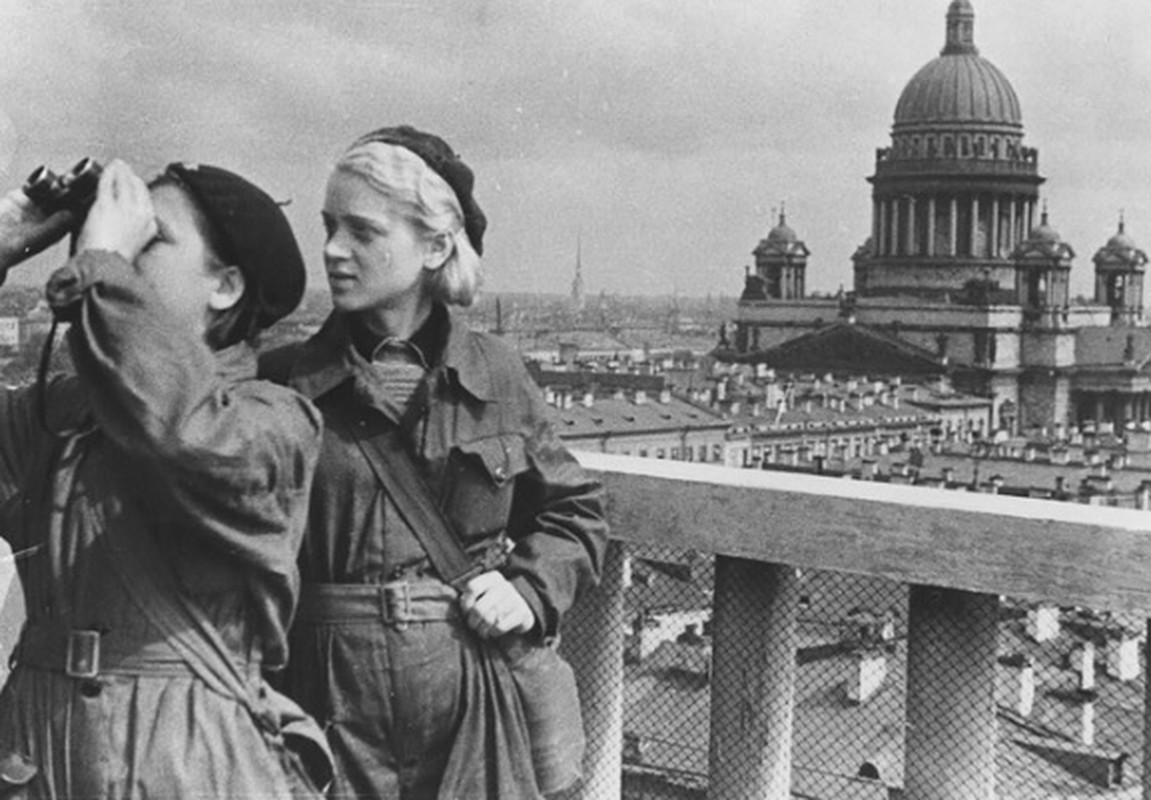 View - 	Ảnh hiếm cuộc vây hãm Leningrad 900 ngày trong Thế chiến 2