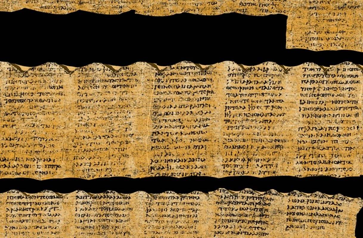 View - 	Dùng AI đọc chữ trên giấy cói 2000 tuổi rùng mình kết quả 