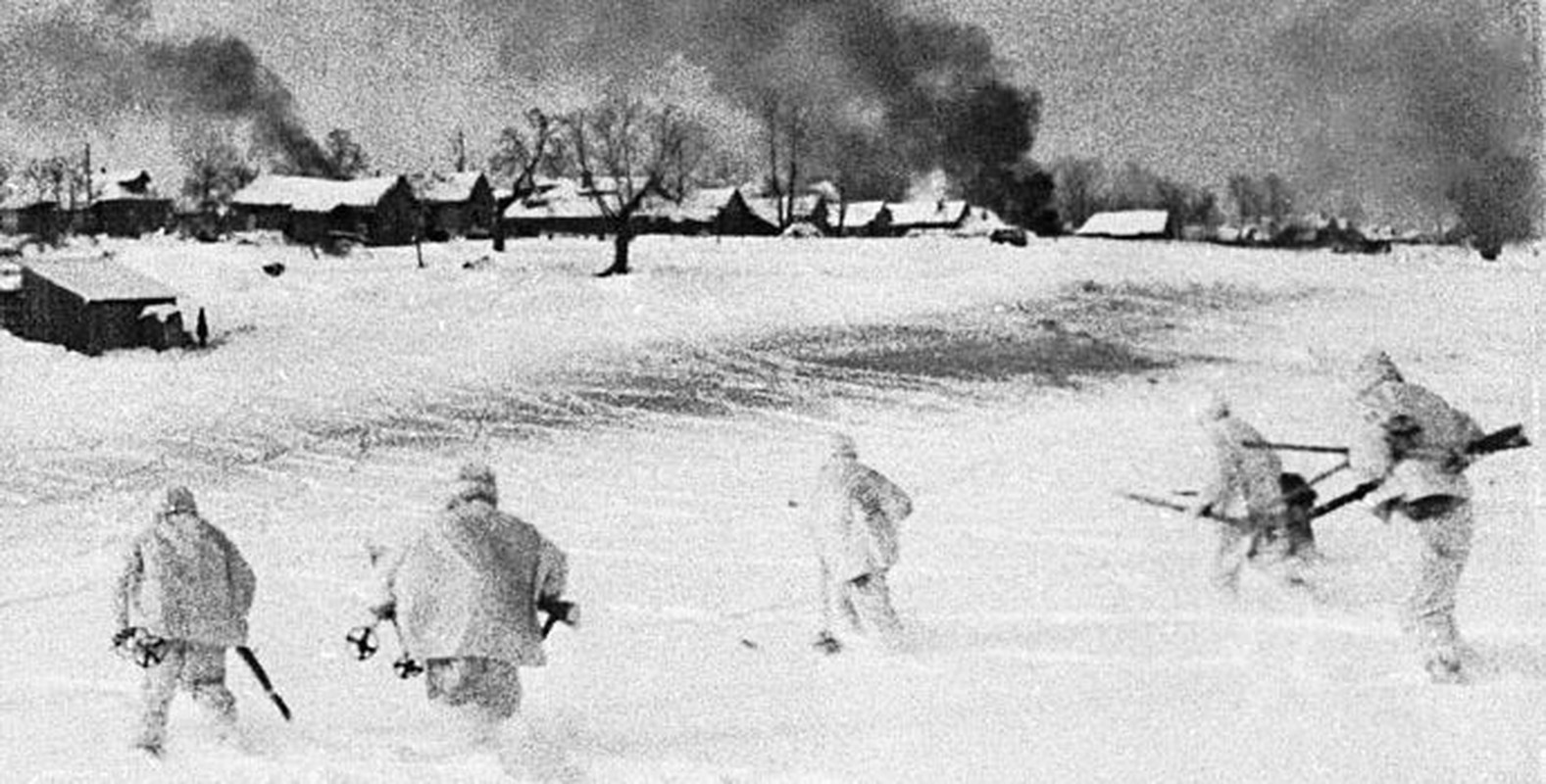 View - 	Chiến thuật ngụy trang của Liên Xô khiến phát xít Đức tức điên
