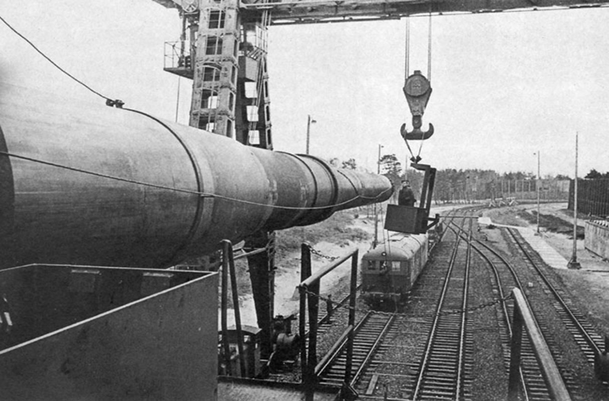 View - 	Siêu pháo nặng hơn 1300 tấn được Hitler kỳ vọng làm nên chuyện