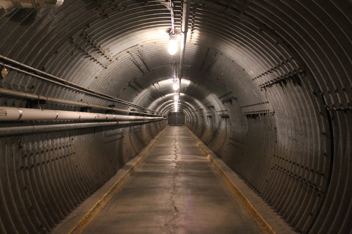 View - 	Bên trong hầm trú ẩn bom hạt nhân từ thời Chiến tranh lạnh