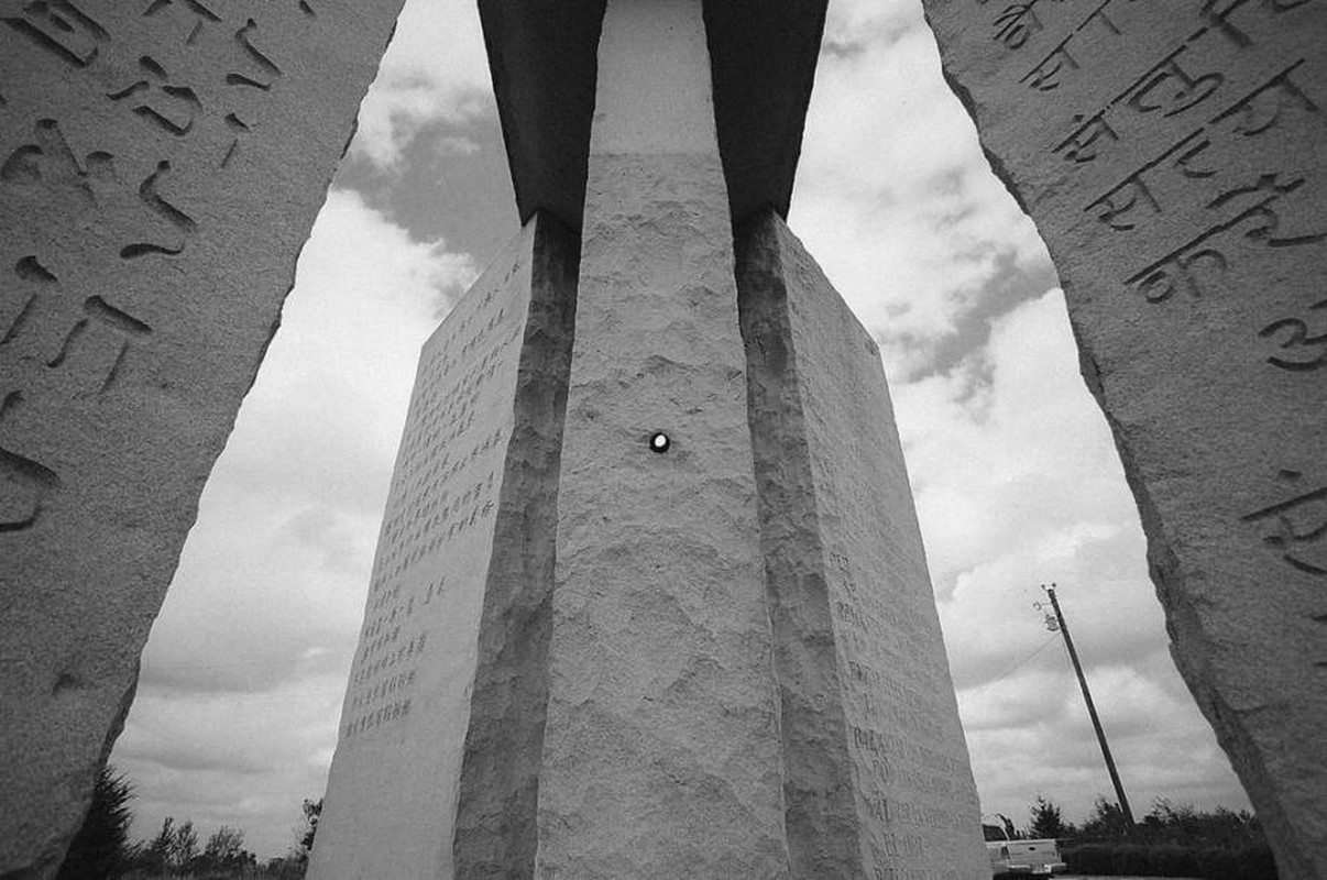 Dieu bat ngo ve cong trinh menh danh “Stonehenge cua My