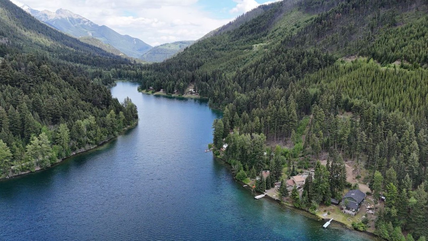 View - 	Dùng Google Maps, phát hiện cấu trúc lạ ở Canada