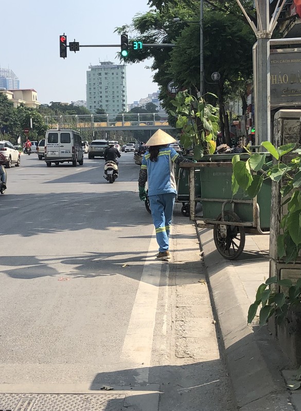 Nguoi Ha Noi vat va trong cai nang dau he-Hinh-5