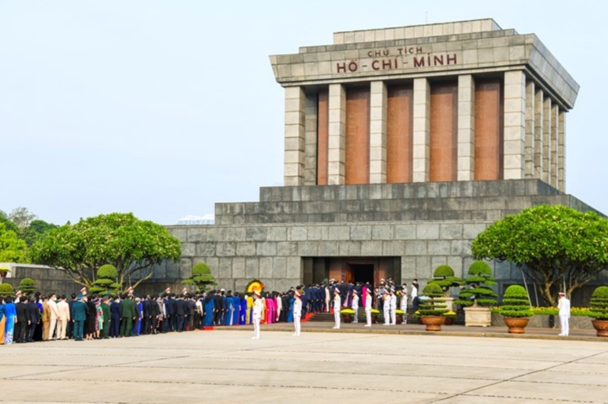 Lanh dao Dang, Nha nuoc va cac tan dai bieu Quoc hoi vao Lang vieng Bac-Hinh-6