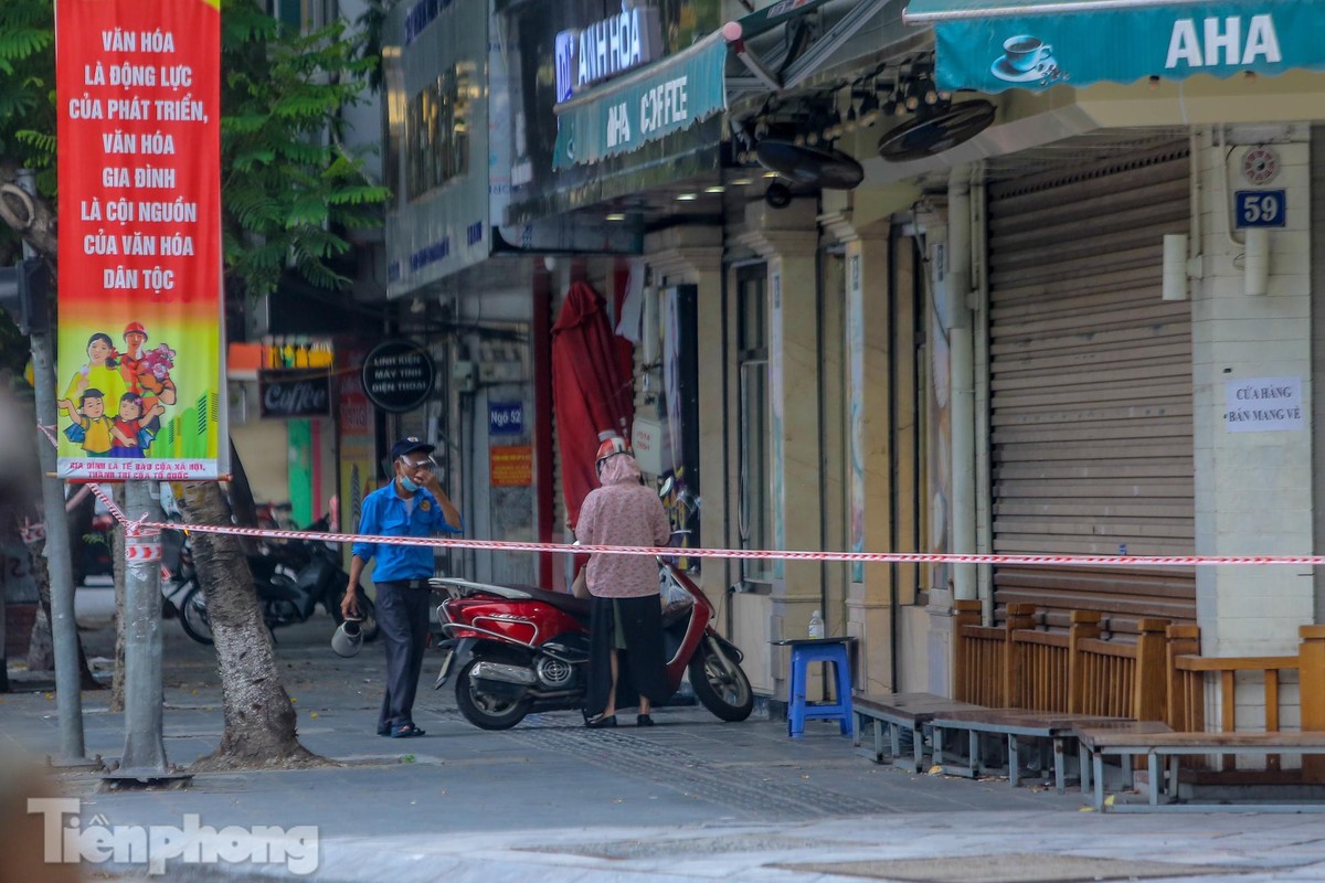 Ha Noi thoi “giang day”, duong pho vang bong nguoi-Hinh-16