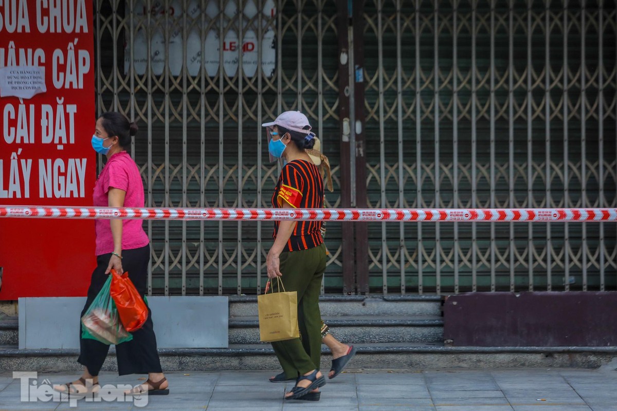 Ha Noi thoi “giang day”, duong pho vang bong nguoi-Hinh-18