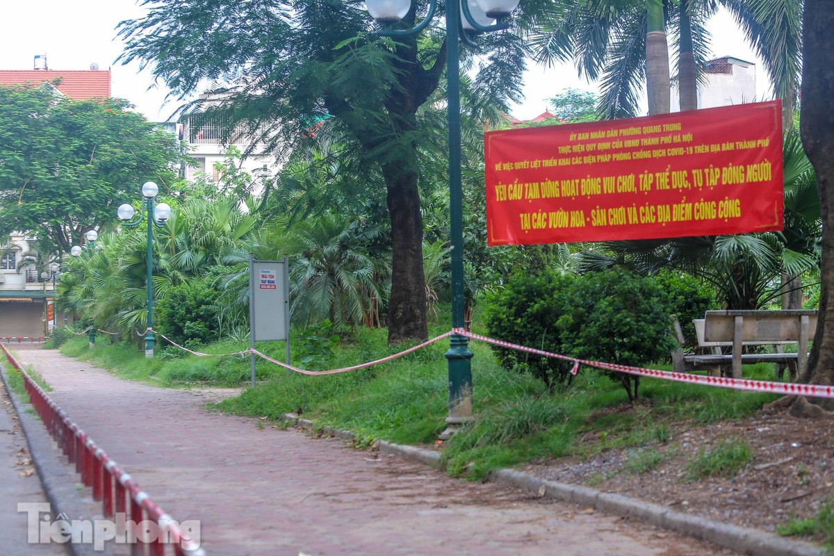 Ha Noi thoi “giang day”, duong pho vang bong nguoi-Hinh-22