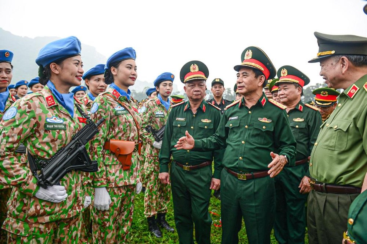 View - 	Mãn nhãn buổi hợp luyện diễu binh 70 năm Chiến thắng Điện Biên