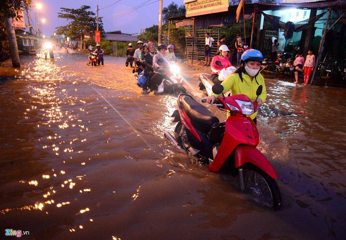 Sai Gon trieu cuong dat dinh, dan am con loi nuoc-Hinh-2