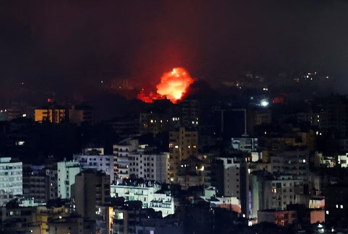 View - 	Nhói lòng cuộc sống người Beirut chạy loạn khi Israel không kích