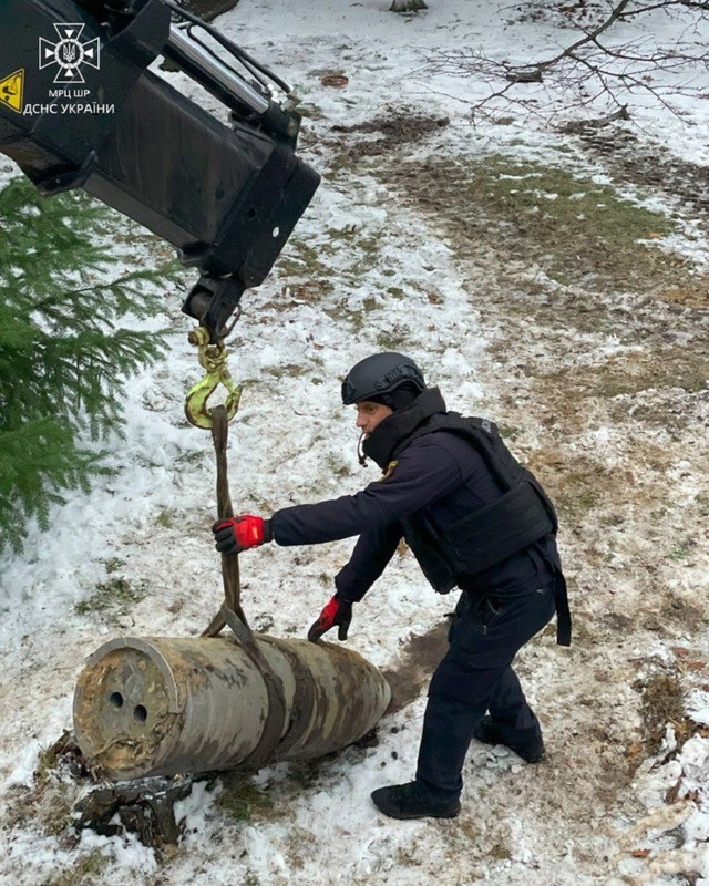 Ukraine dung toi 32 ten lua Patriot de ban ha mot qua Kinzhal-Hinh-12