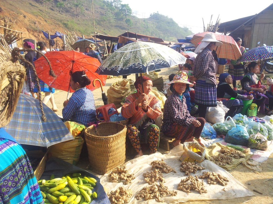 Chiem nguong ve dep ngo ngang cua coi mo Si Ma Cai Lao Cai-Hinh-4