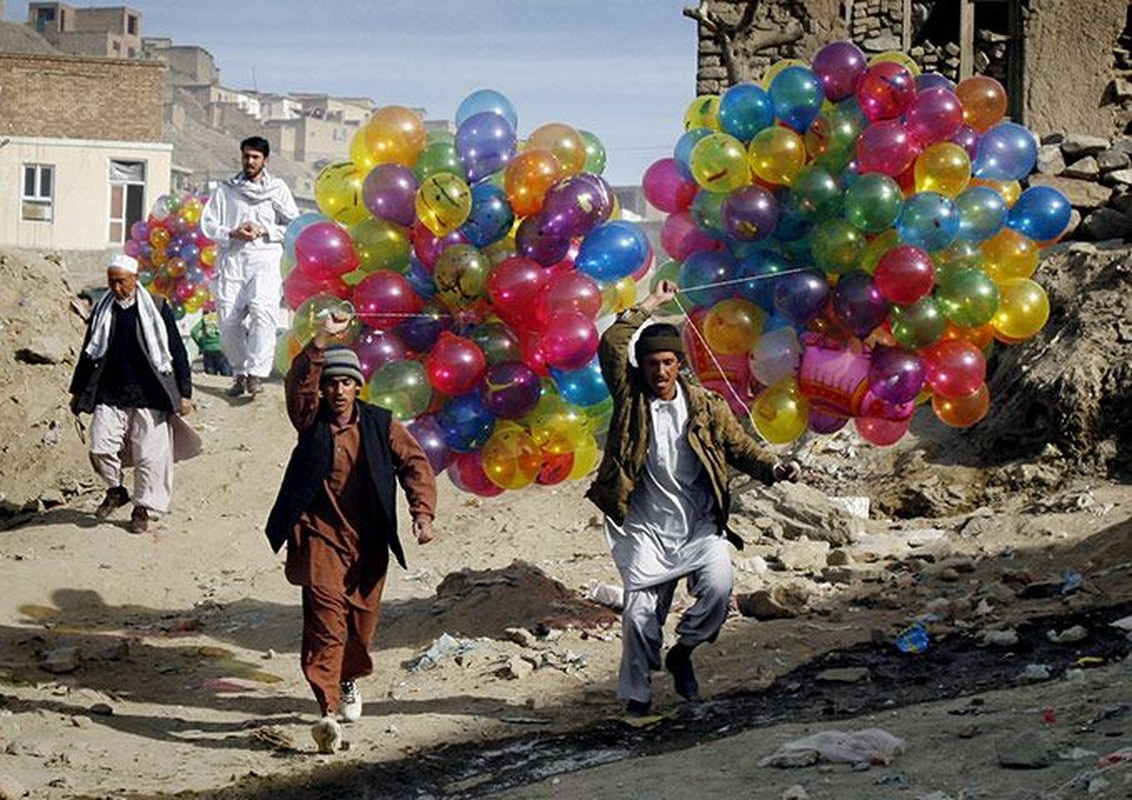 Lat gio bi mat la lung an giau ben trong dat nuoc Afghanistan-Hinh-9