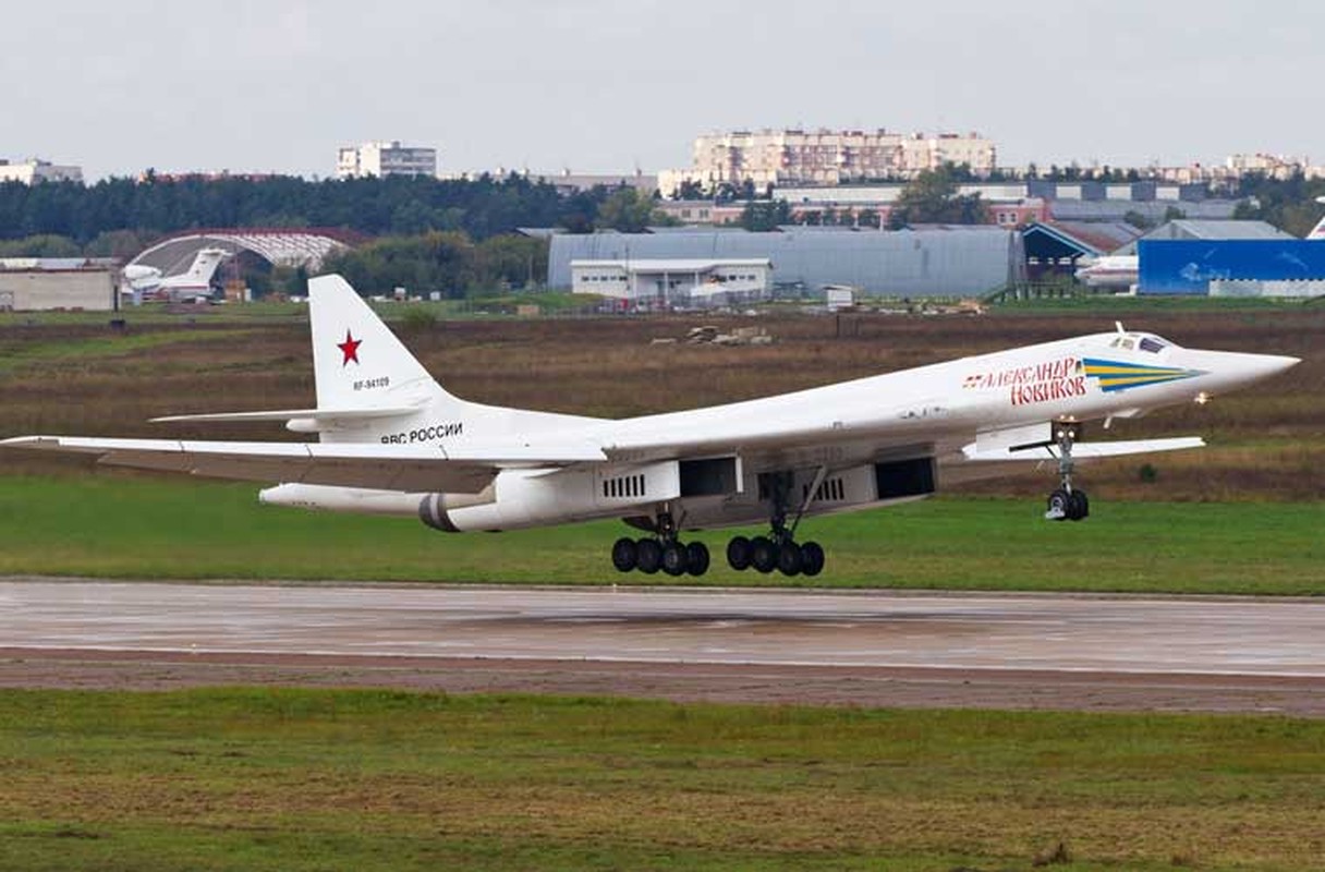 la ky oanh tac co tu-160 cua nga co ho ten hinh anh 9