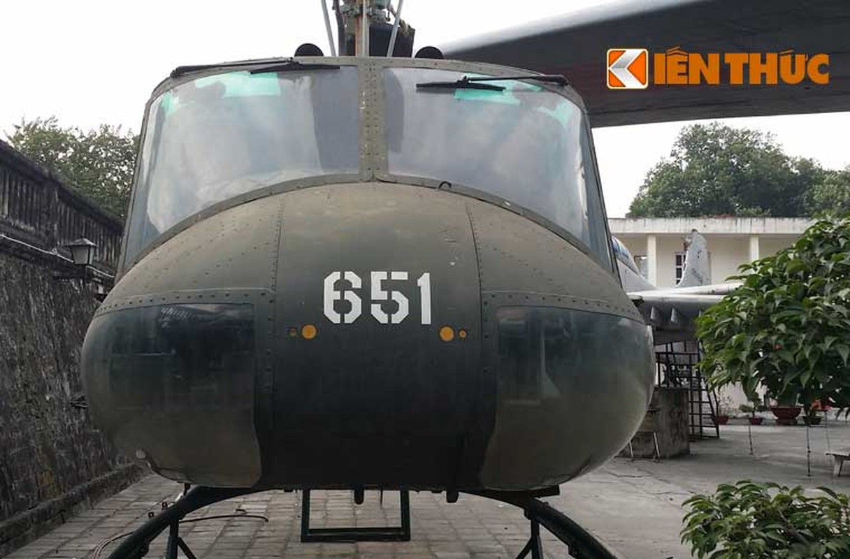 So tan tay truc thang UH-1 cua Viet Nam-Hinh-7