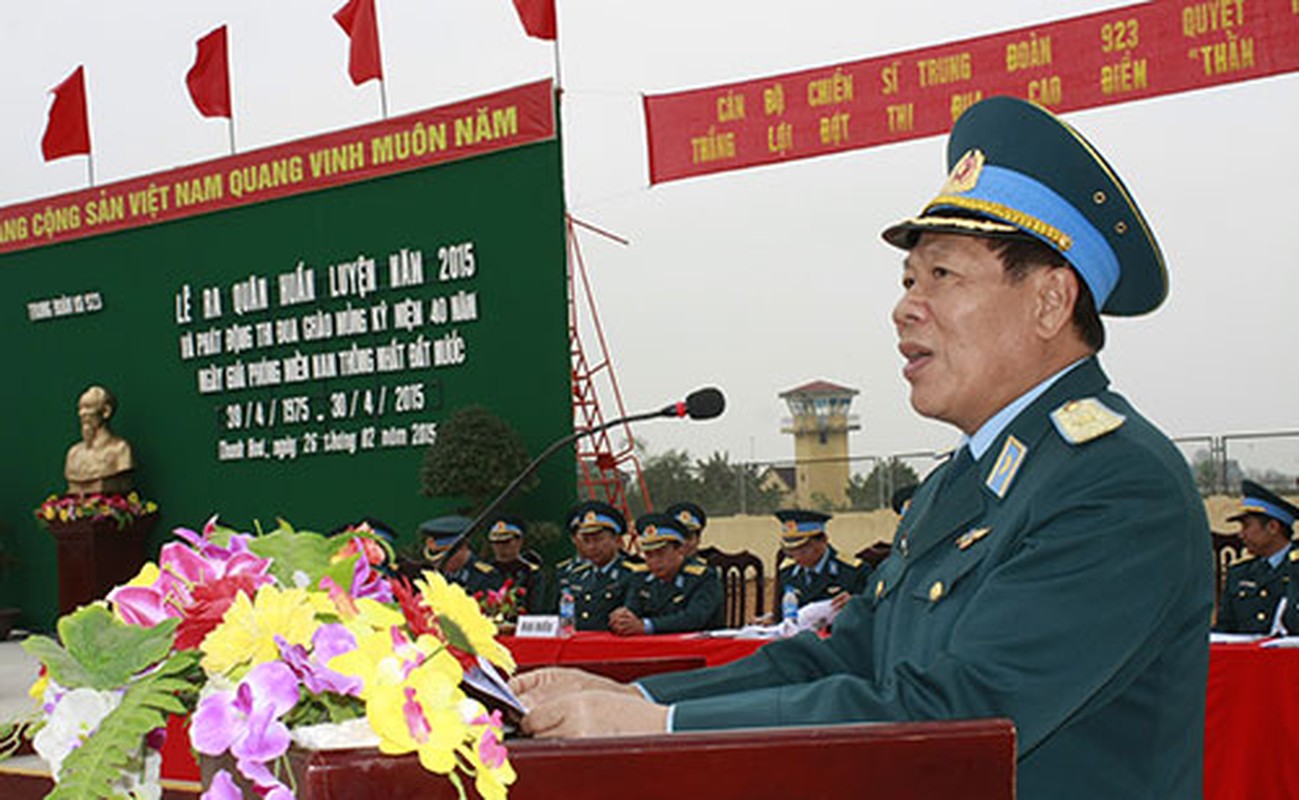 View - 	Trung đoàn Không quân 923 ra quân huấn luyện với Su-30MK2