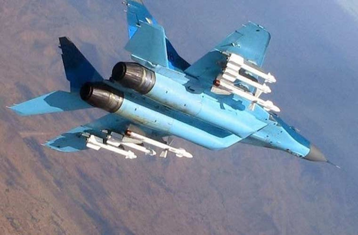 Tan mat tiem kich MiG-29 hien dai nhat Myanmar-Hinh-8