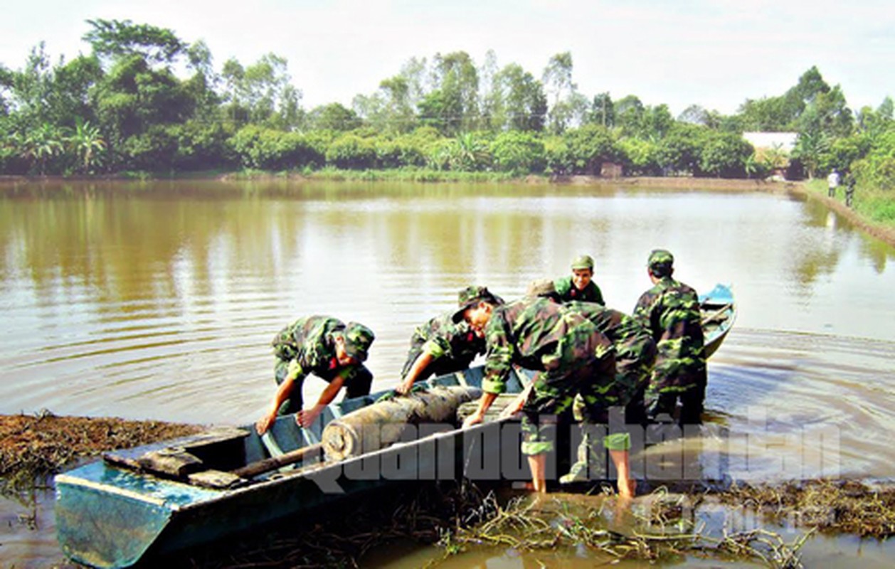 Muc kich Cong binh Viet Nam diet “tu than” duoi long dat-Hinh-7