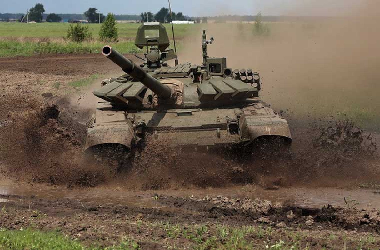 Xe chien dau bo binh BMP-2 phi nuoc dai, na phao-Hinh-9