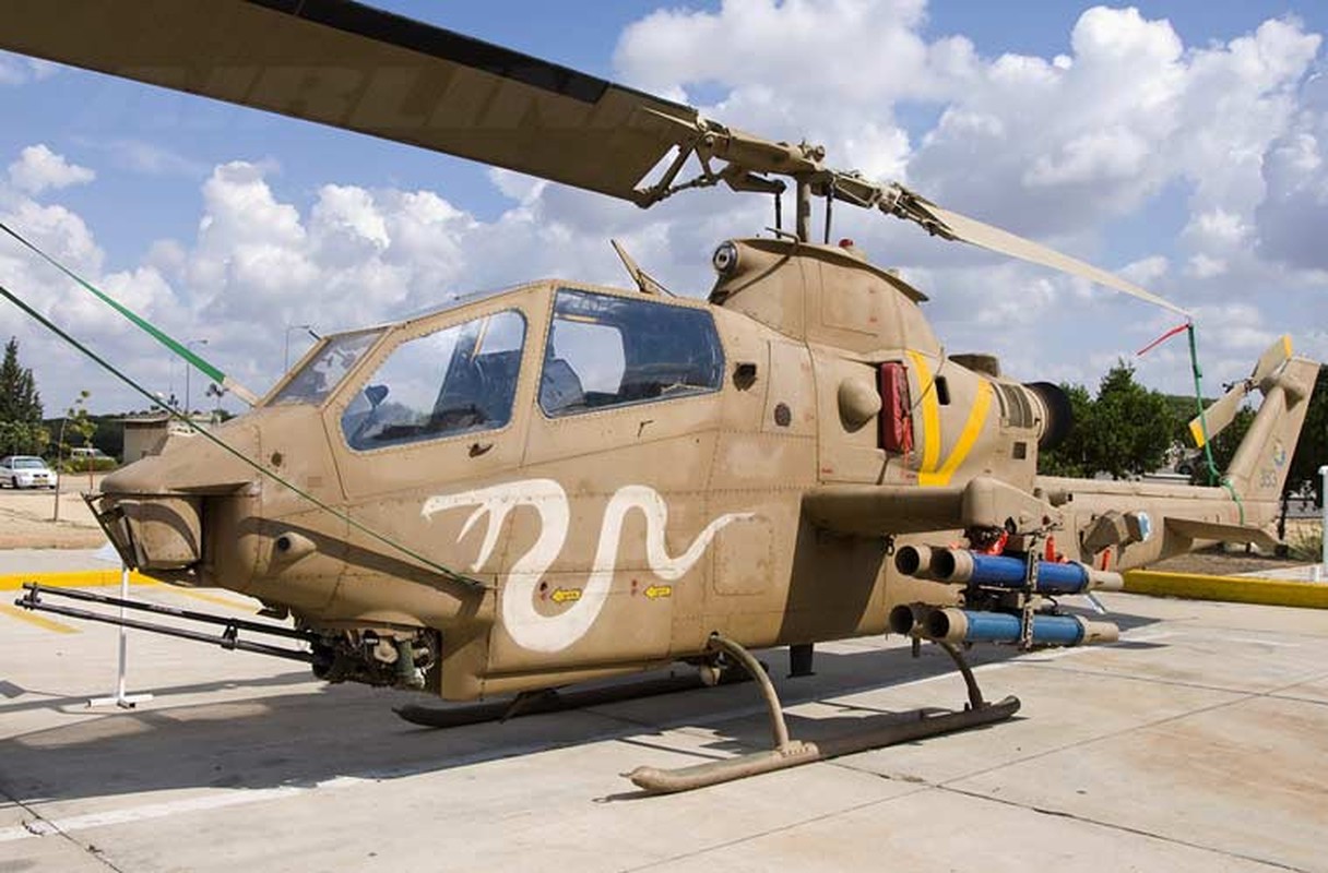 Suc manh truc thang AH-1F sap tham gia danh IS-Hinh-5