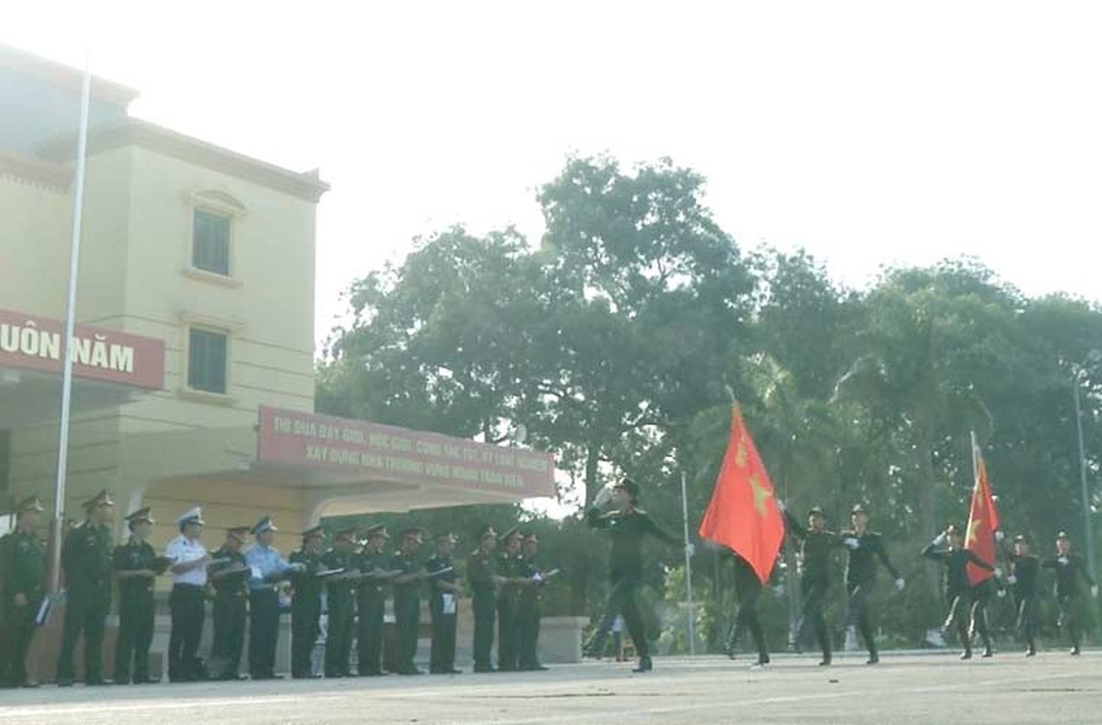 Muc kich “bong hong” QDND Viet Nam luyen tap dieu binh-Hinh-9