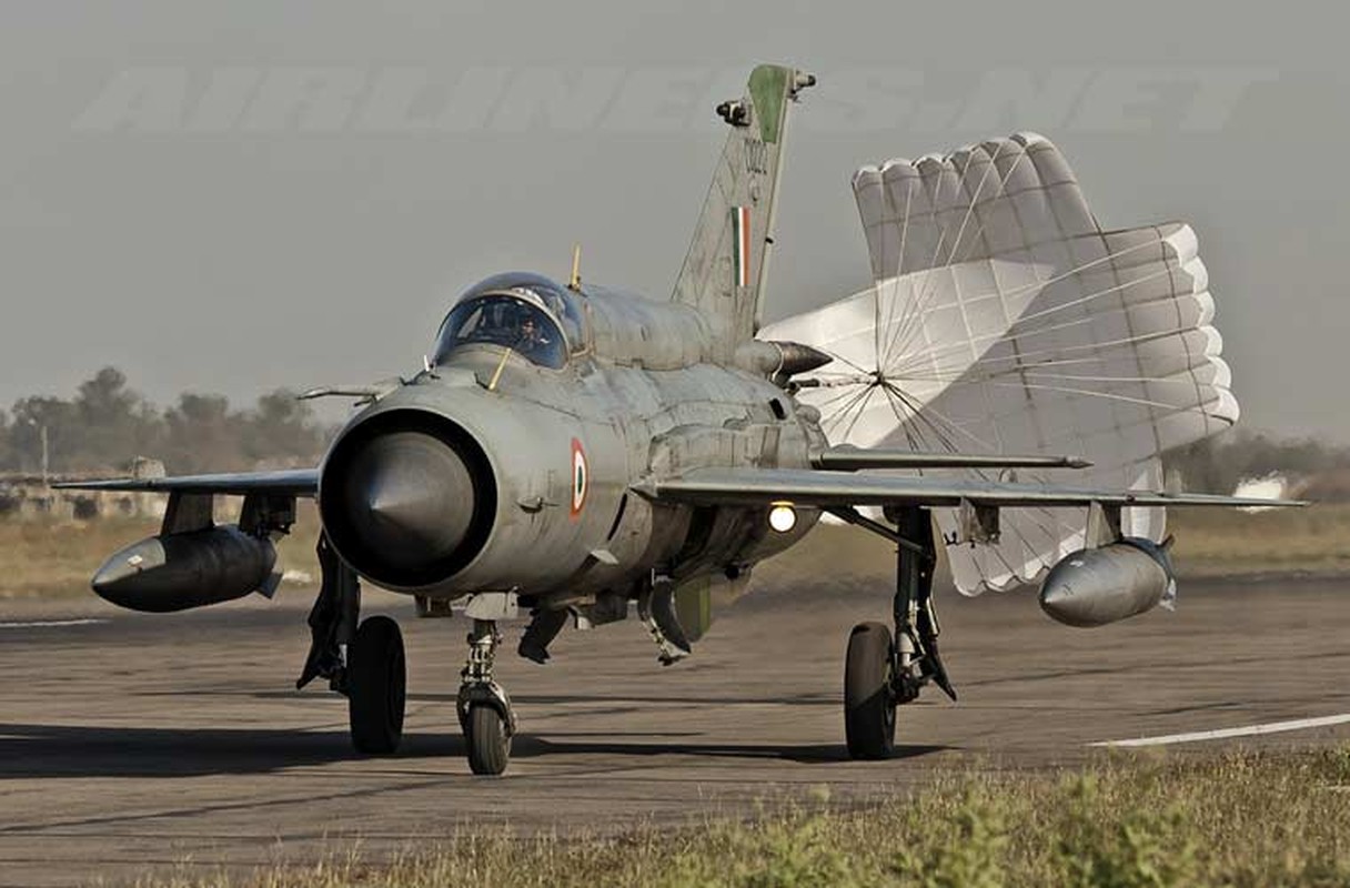 Kinh hoang vu roi chien dau co MiG-21 o An Do-Hinh-9