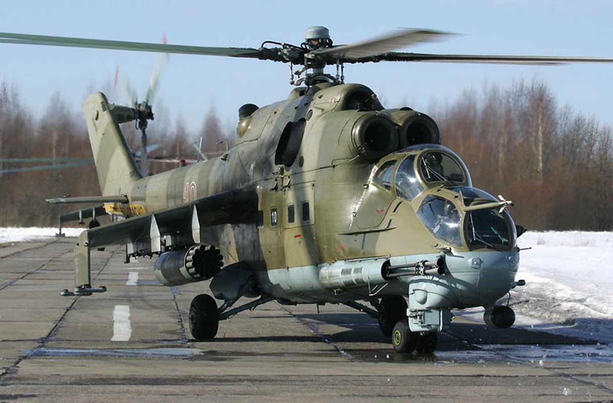 Nga cho Syria truc thang Mi-24P, phien quan IS hoang hon-Hinh-4