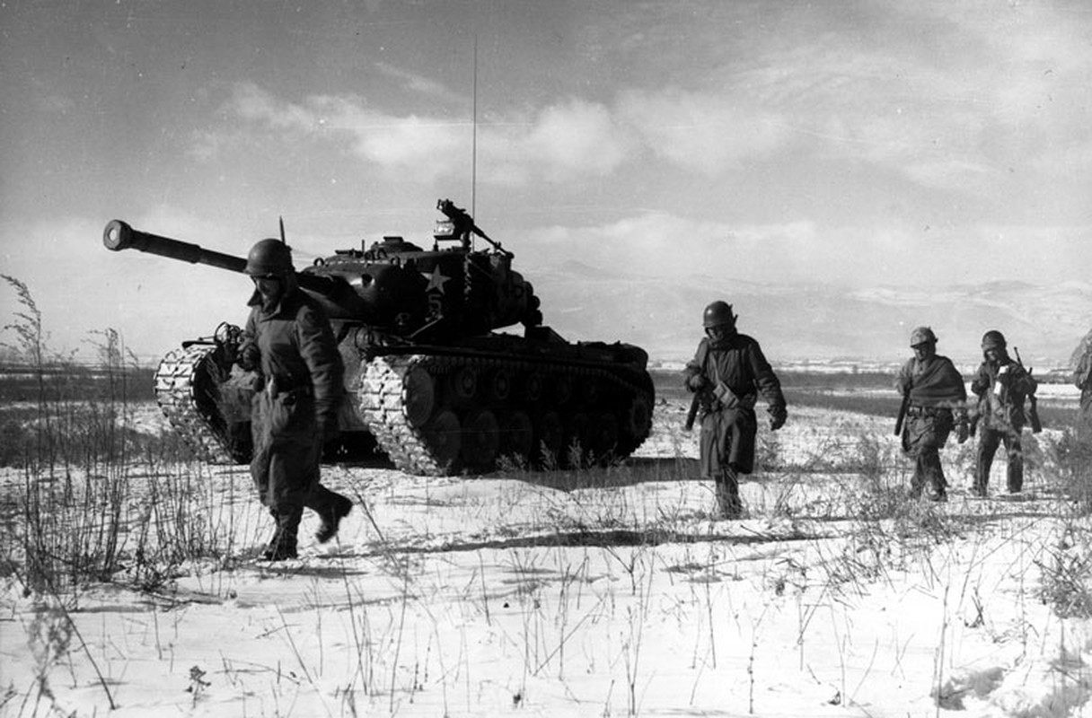 Anh mau hiem tang M46 Patton trong CT Trieu Tien-Hinh-5