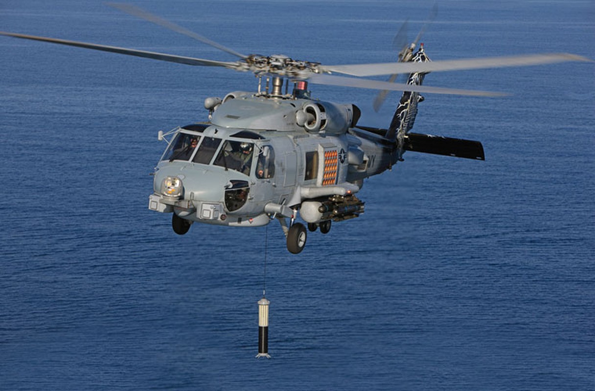 Kinh ngac suc manh truc thang san ngam MH-60R My-Hinh-6