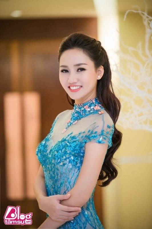 Diem danh nhung cai ten trung nhau trong showbiz Viet-Hinh-7