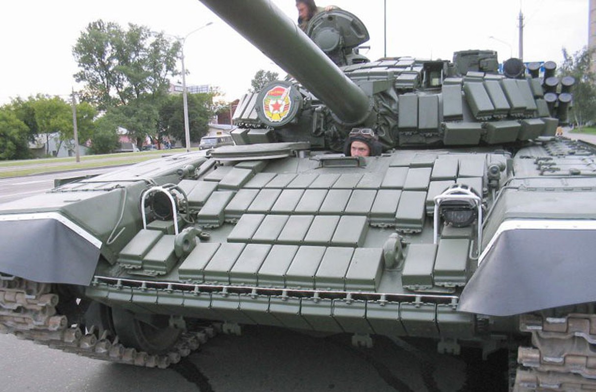 Nga chuyen giao xe tang T-72B cho Quan doi Syria?-Hinh-6