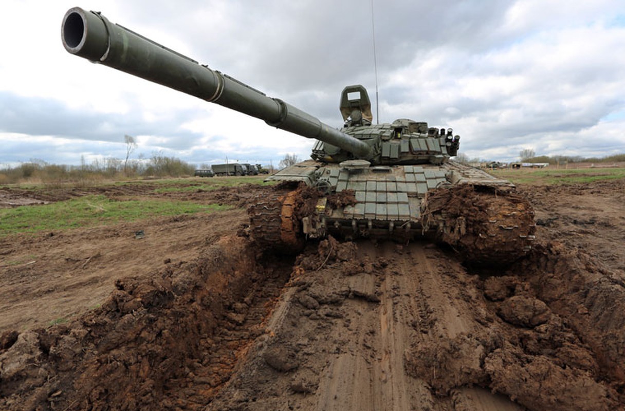 Nga chuyen giao xe tang T-72B cho Quan doi Syria?-Hinh-8