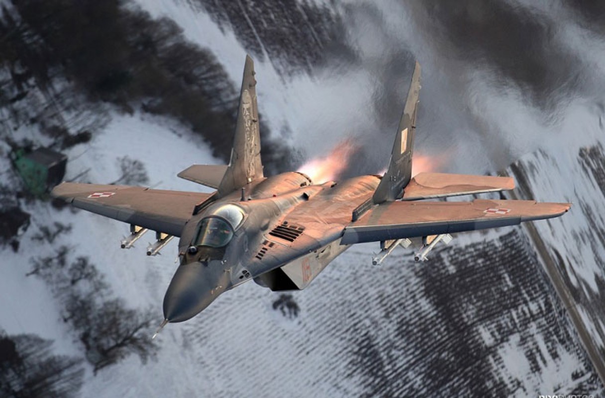 Man nhan chien dau co MiG-29 cua Khong quan Ba Lan-Hinh-2
