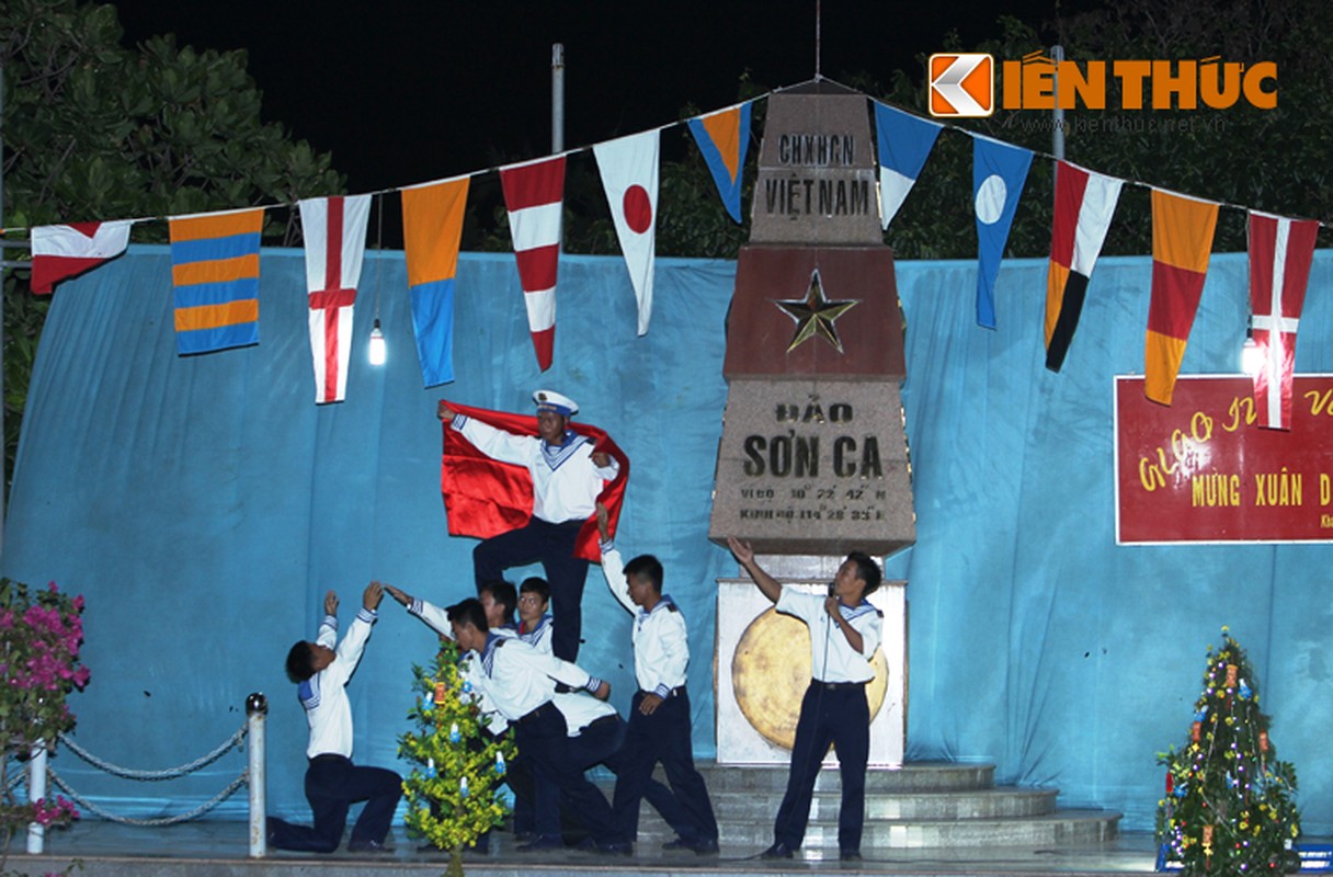 Khong khi ron rang ngay Tet o quan dao Truong Sa-Hinh-9