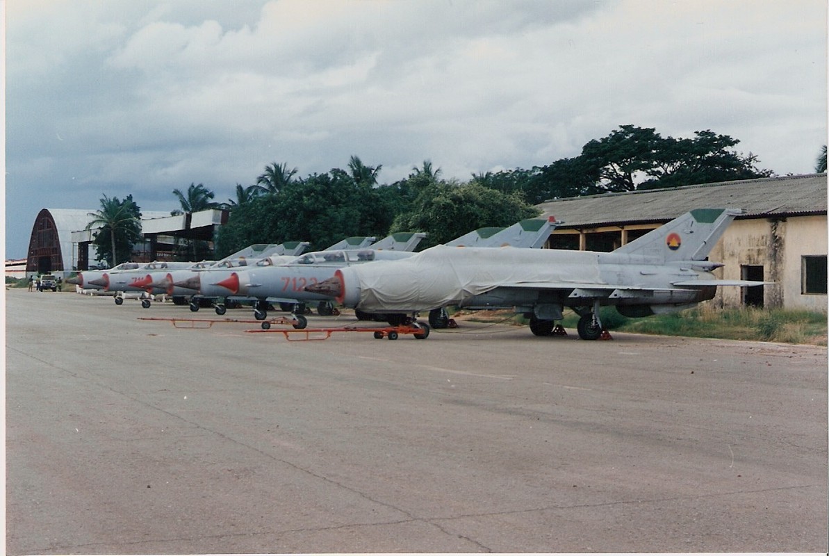 Xot xa so phan tiem kich MiG-21 o Campuchia-Hinh-3