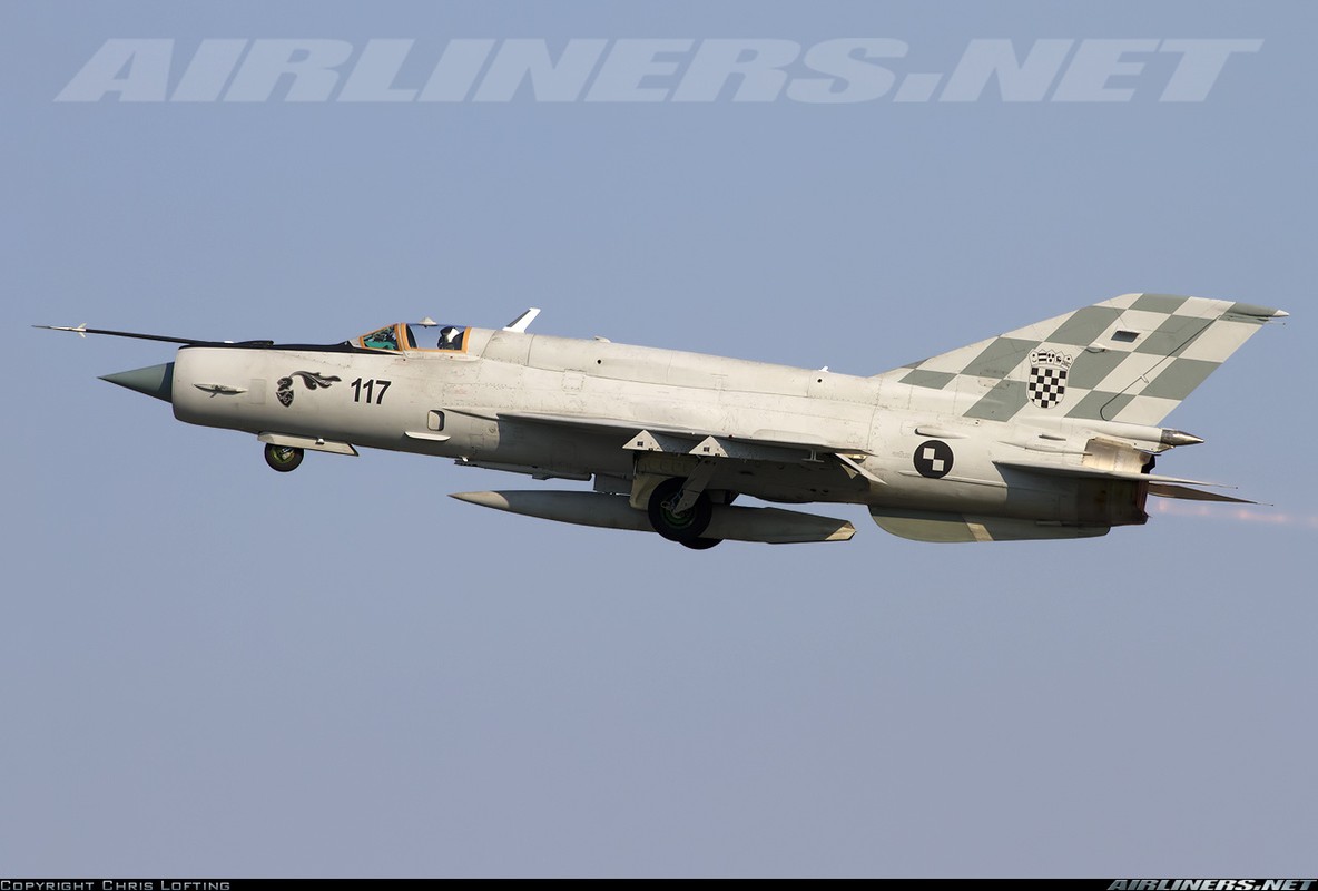 Tin soc: Ukraine bi nghi ngo ban MiG-21 rom cho Croatia-Hinh-2