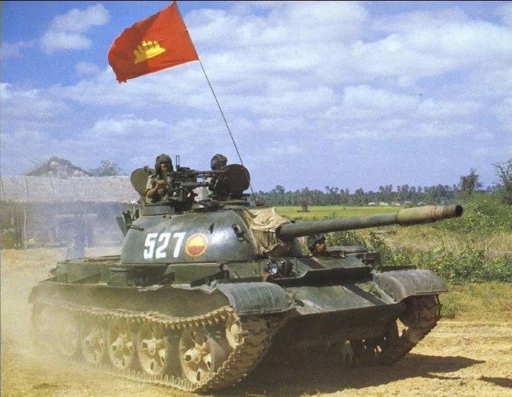 Anh cuc hiem xe tang Type 62 cua Campuchia