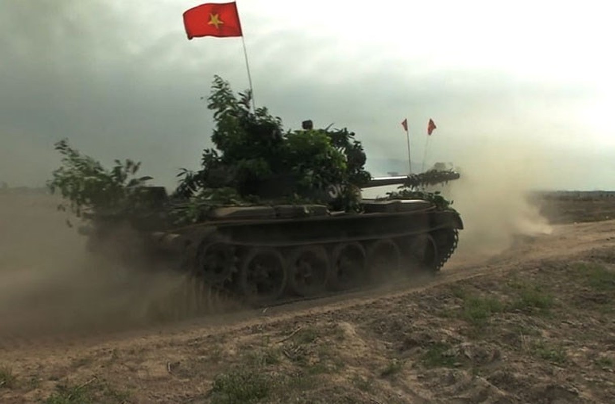 Tuong tan suc manh xe tang T-54 tien vao Sai Gon ngay 30/4-Hinh-15