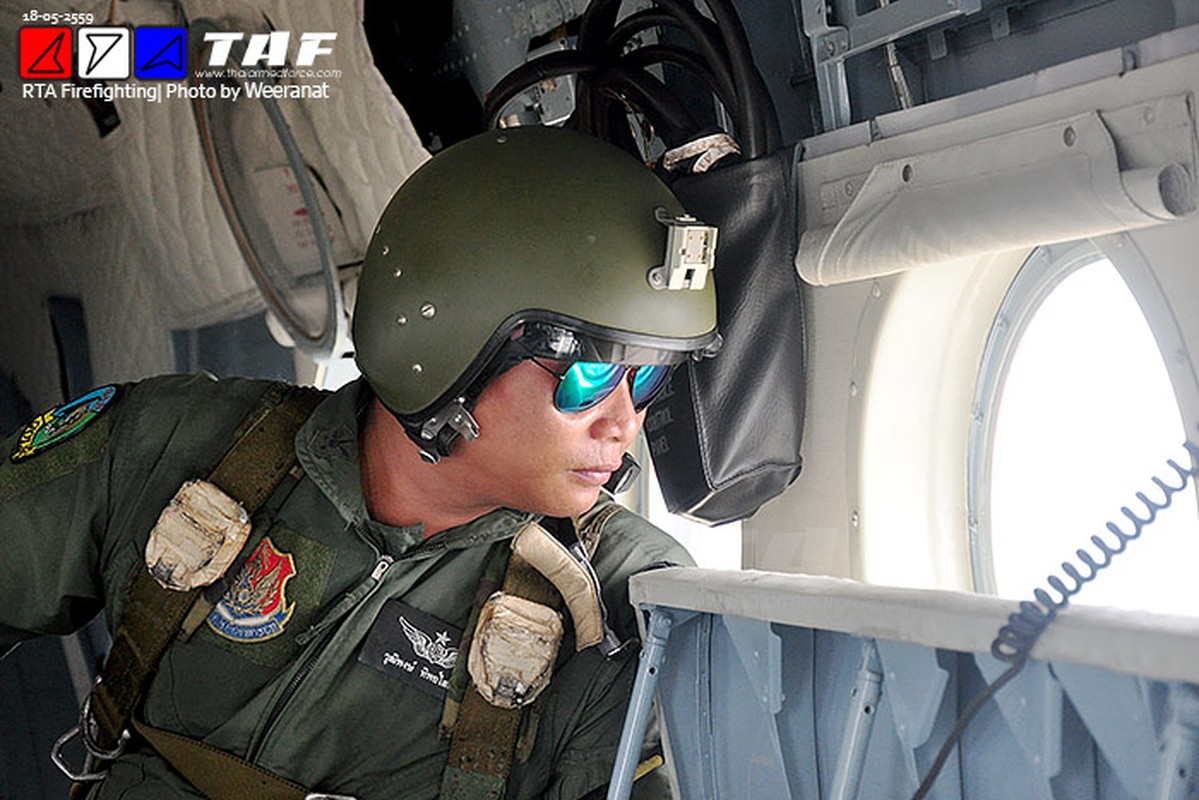 Truc thang Mi-17 Viet Nam co kha nang chua chay tuyet voi-Hinh-8