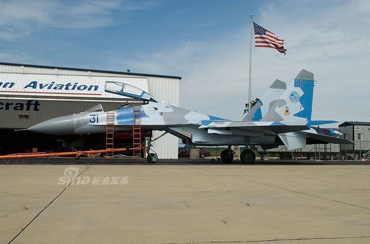 Giat minh Ukraine ban Su-27 cho My giup doi pho Nga-Hinh-9