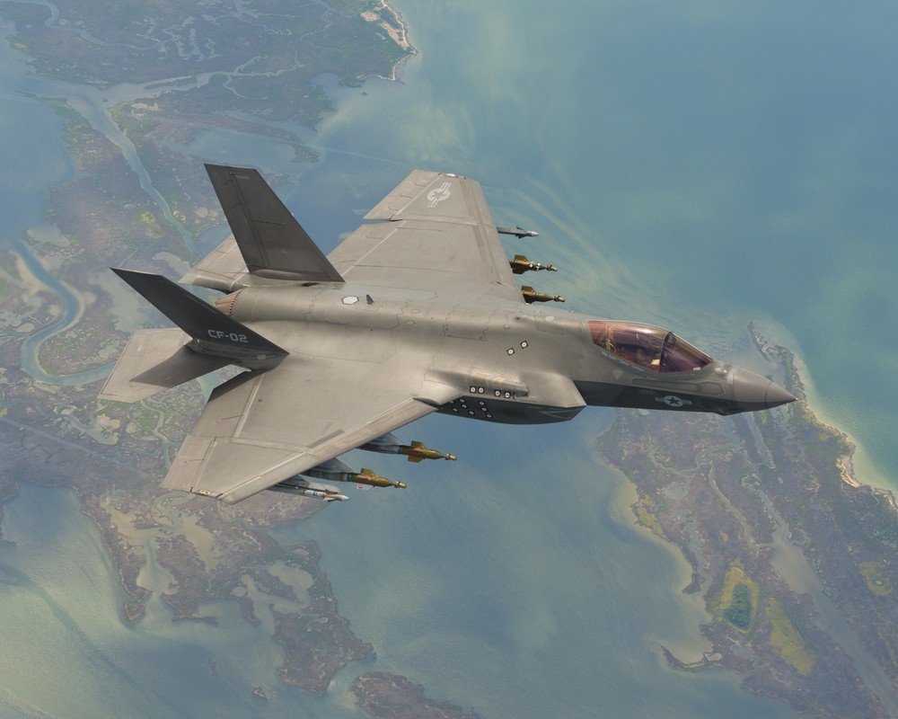 Chuyen gia My: Viet Nam khong can sieu co F-35