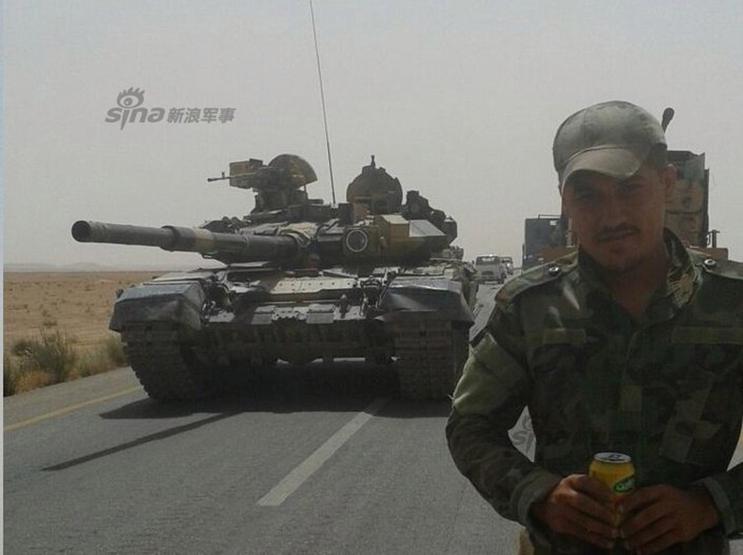 Xe tang T-90 giup Quan doi Syria chien thang phien quan-Hinh-12