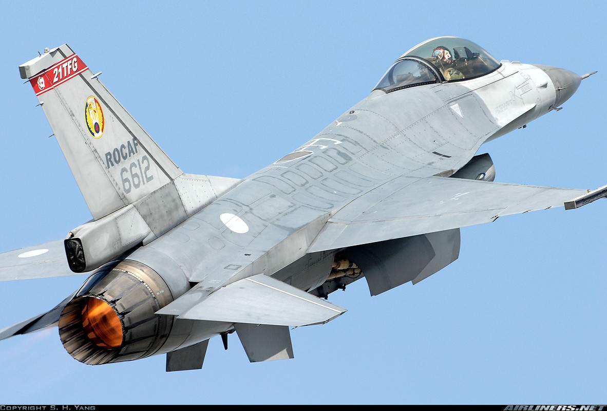 Viet Nam chi mua duoc tiem kich F-16 da qua su dung?-Hinh-8