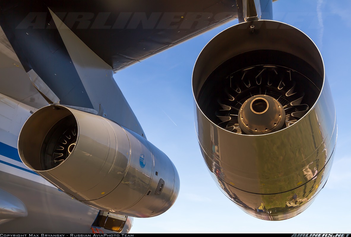 Viet Nam quan tam toi may bay van tai Il-76 cua Nga?-Hinh-12